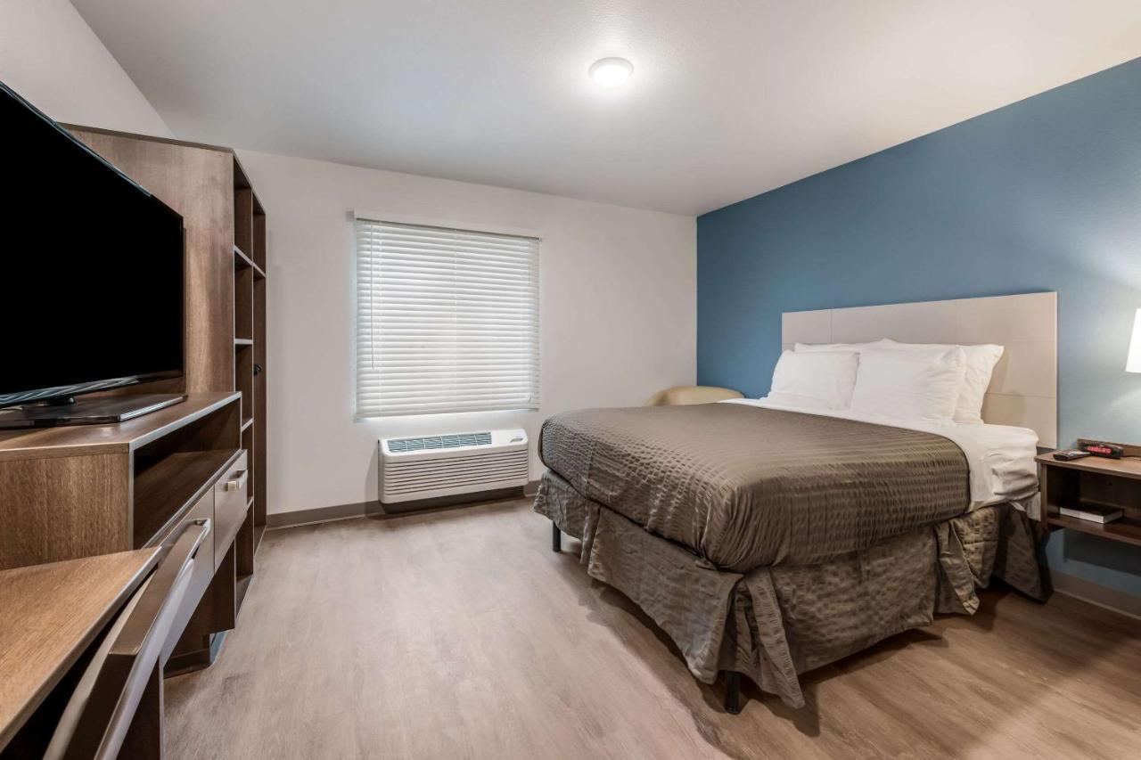 Woodspring Suites Charlotte - University Research Park Экстерьер фото