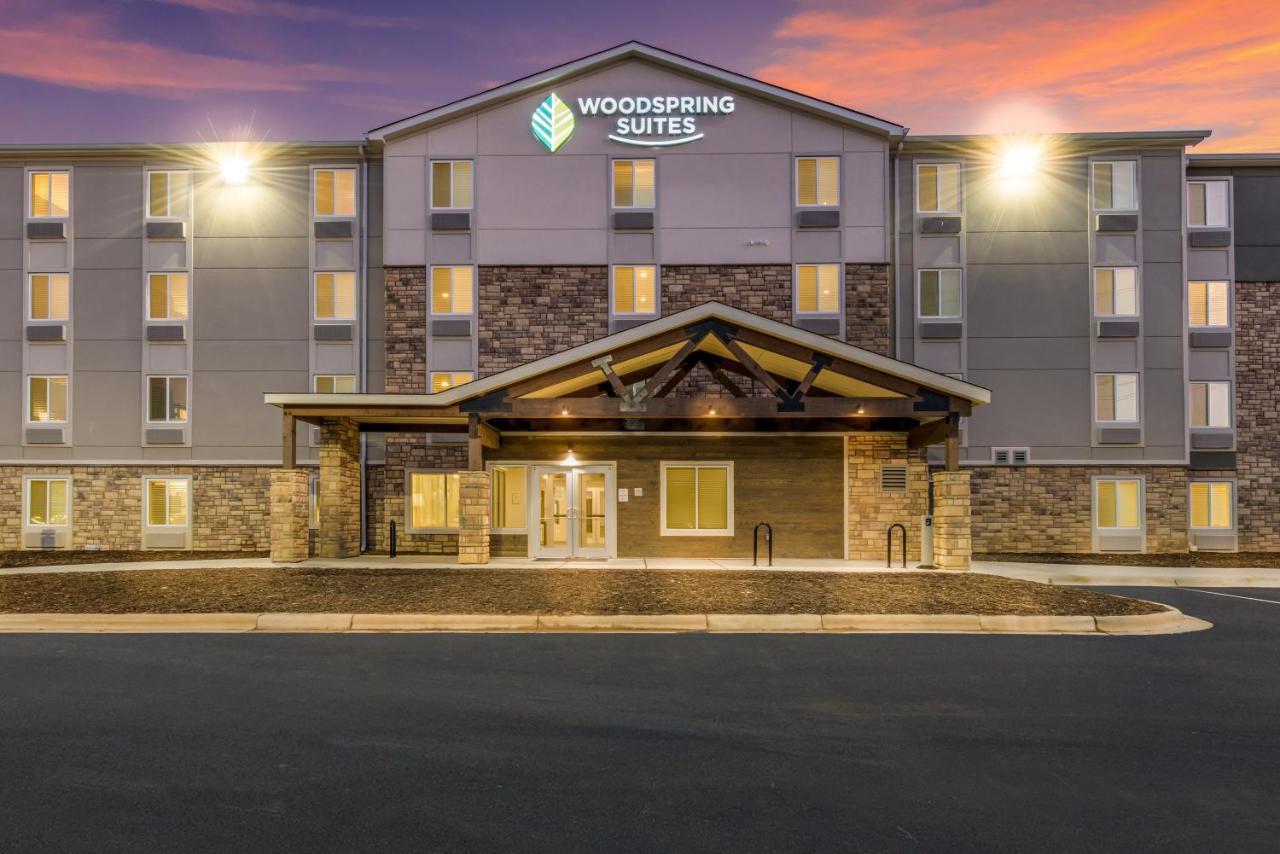 Woodspring Suites Charlotte - University Research Park Экстерьер фото